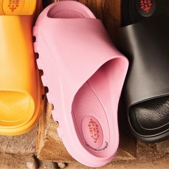 Free People HALFTIME SLIDES SIZE 37 / 38 NWT - Picture 3 of 12